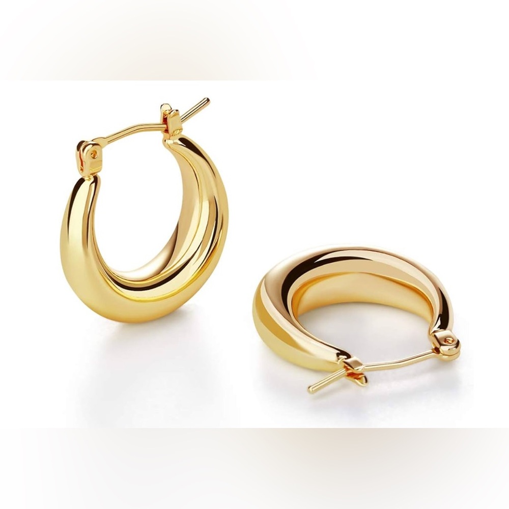 Chic Gold Plated Hoop Earrings